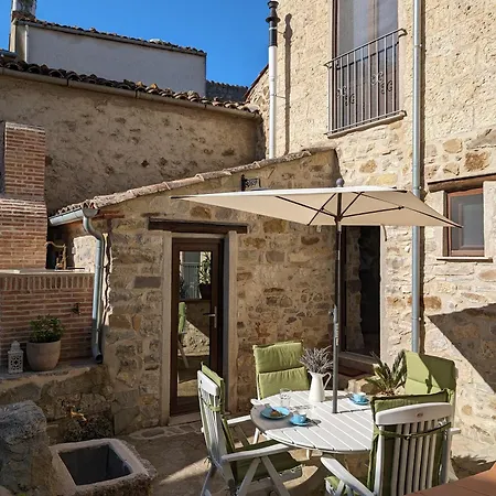 Passo Del Mattino Bed & Breakfast Locati