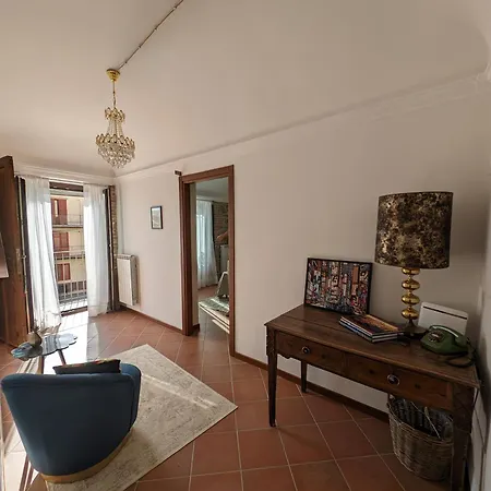 فندق مبيت وإفطار Passo Del Mattino Locati