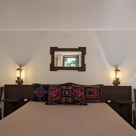 فندق مبيت وإفطار Passo Del Mattino Locati